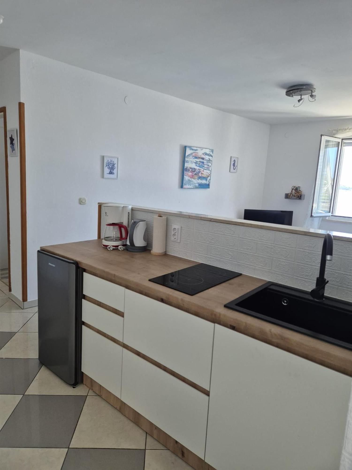 Apartments Matea Studio Apartment Štikovica Extérieur photo
