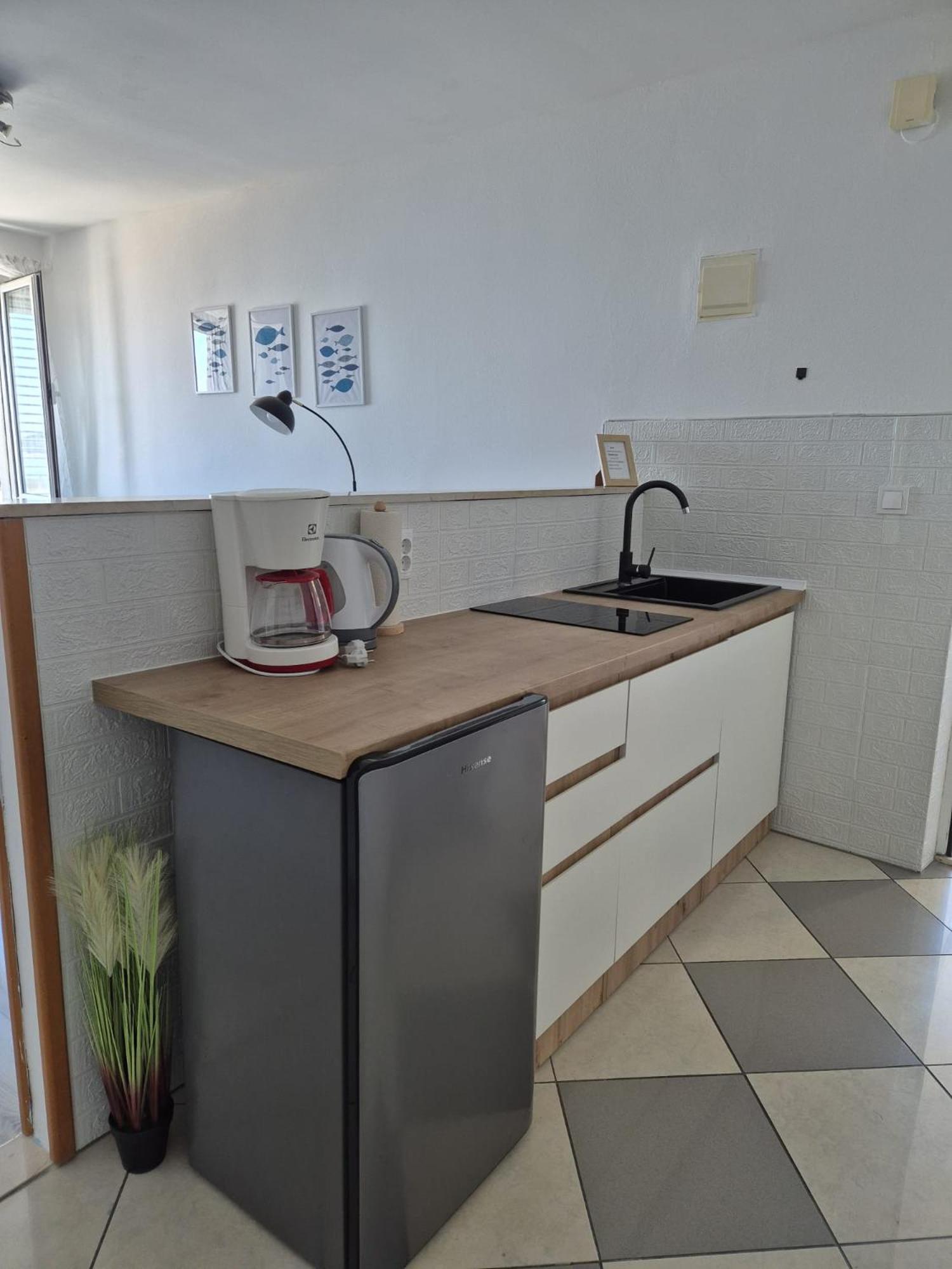 Apartments Matea Studio Apartment Štikovica Extérieur photo